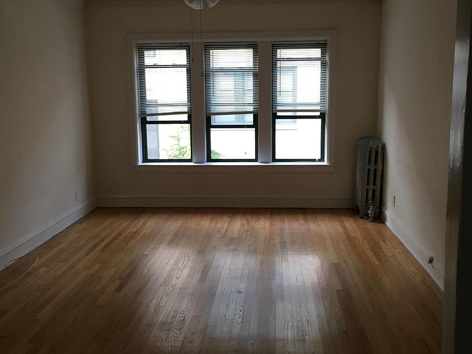 1st image of 4837 N Wolcott Ave #2