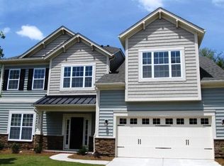 5037 Helena Park Ln, Matthews, NC 28105