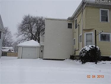 2nd image of 604 Middle Ave
