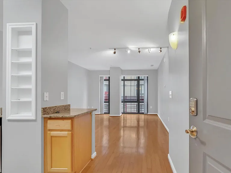 7923 Eastern Ave #904 — Photo 21