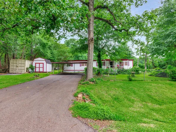 30927 Honeysuckle Ln, Magnolia, TX 77354