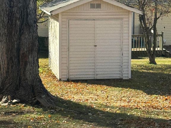 5th image of 524 E Arkansas Ave