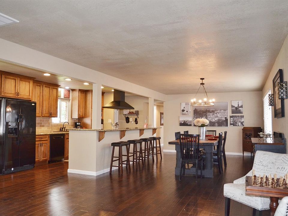 1st image of 6809 Mariposa Ave