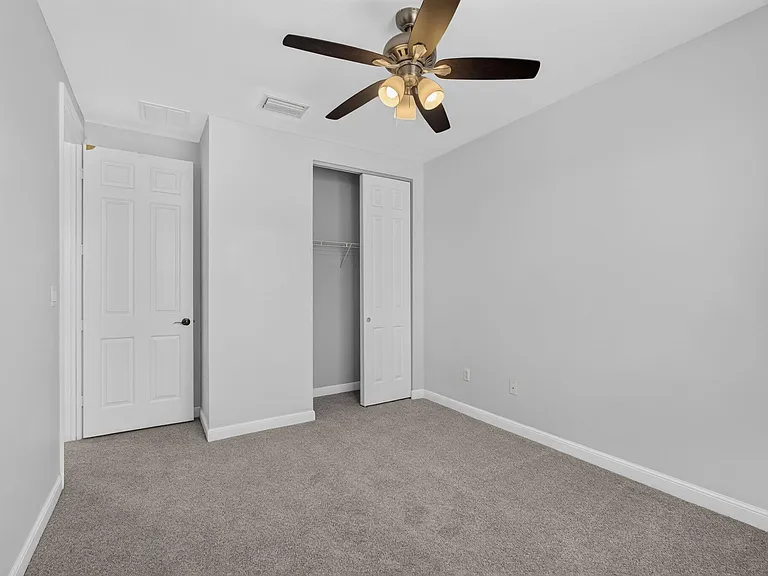 430 Amador Ln #4 — Photo 40