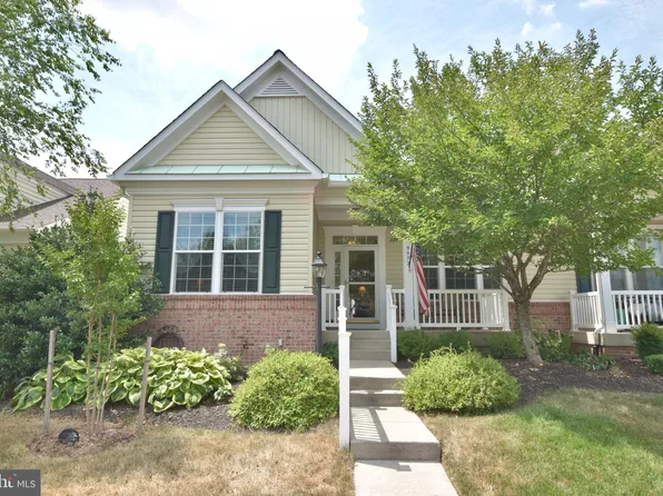 9572 Tay Creek Dr, Bristow, VA 20136