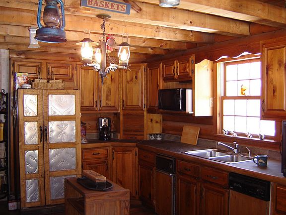 Country Kitchen