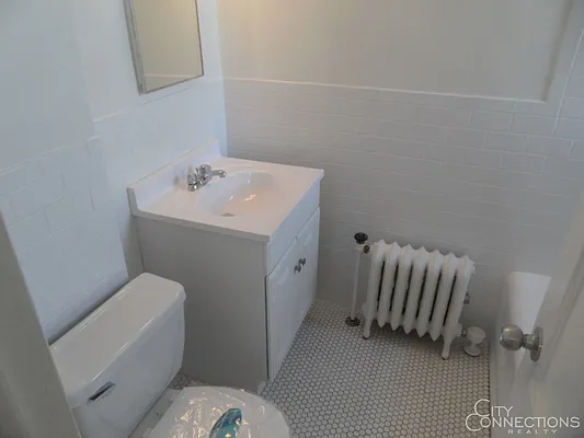 Rented by City Connections Realty | media 23