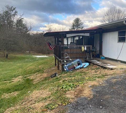 5th image of 134 Ferns Ln