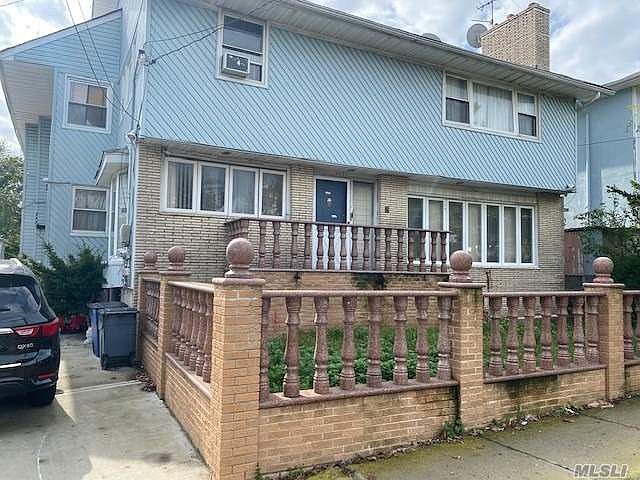 1st image of 2421 Bayswater Ave