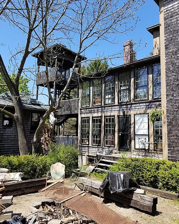 Side yard