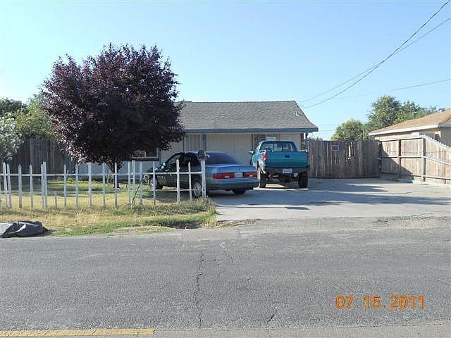 1st image of 1905 E 13th St