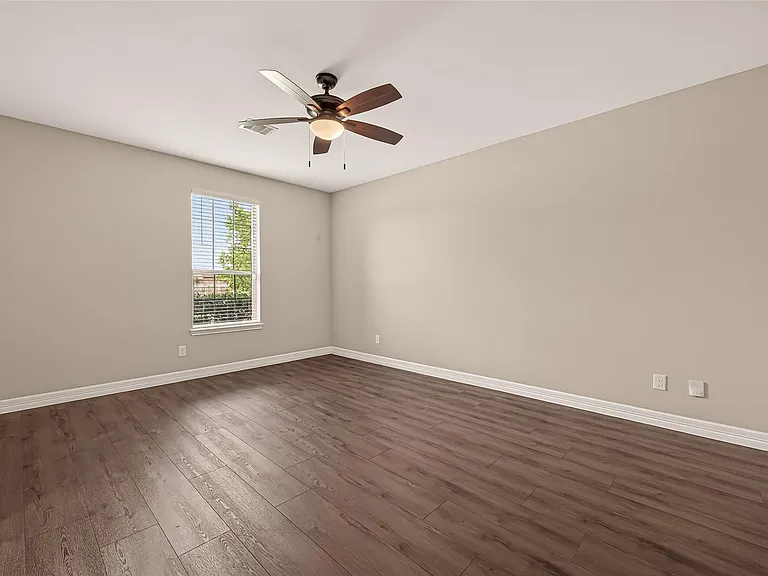8110 Running Brook Ln — Photo 24