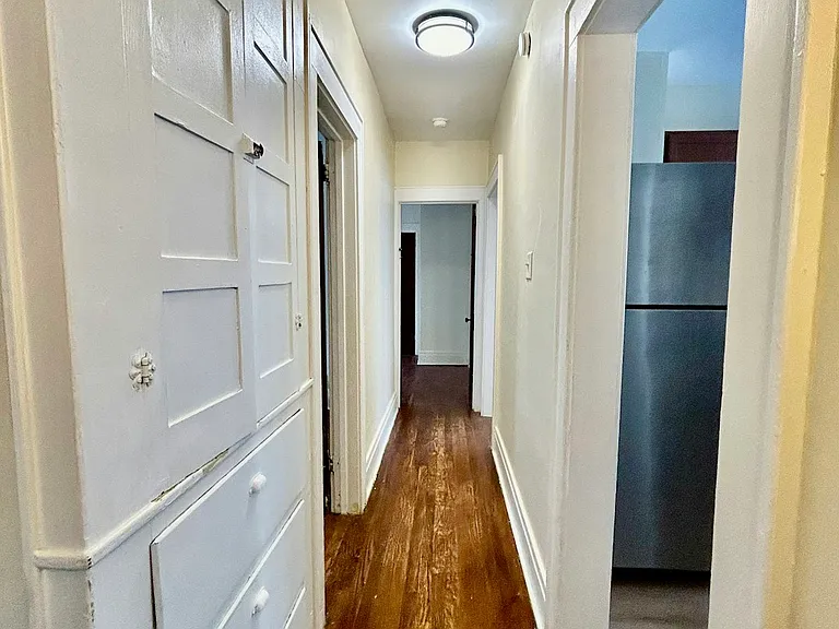 810 Seeley Rd #812 — Photo 9