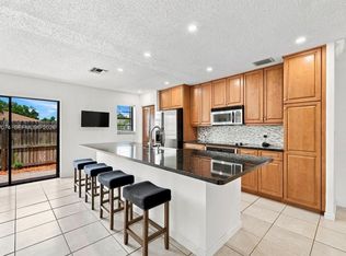 206 SE 1st Cir #13B, Boynton Beach, FL 33435