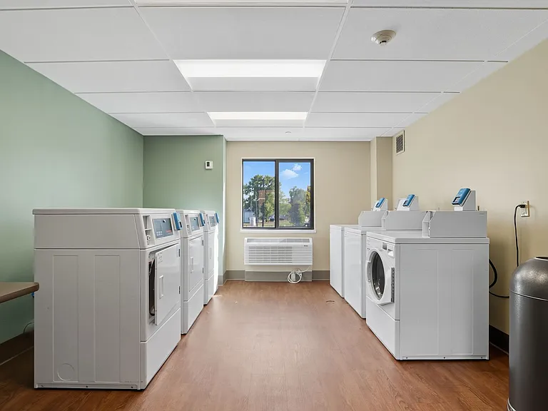 Ken Mar Senior Apartments - 62 & Older — Photo 16