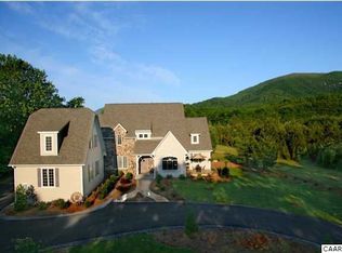 1253 Monocan Dr, Nellysford, VA 22958