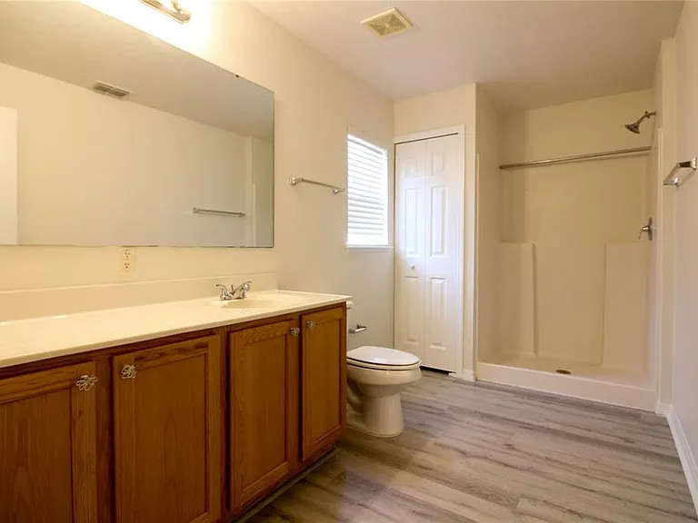 1222 Myopia Hunt Club Dr — Photo 13
