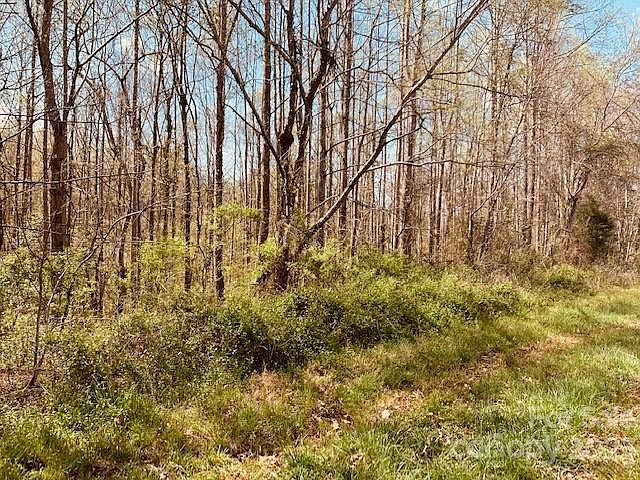 2nd image of 0 Hewitt Rd
