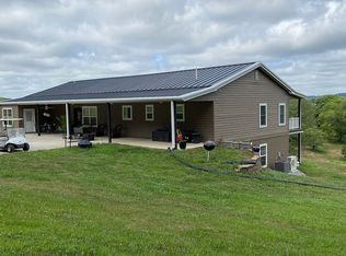 2226 25w Hwy #B, Cottontown, TN 37048