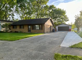 13518 Ivy St, Cedar Lake, IN 46303