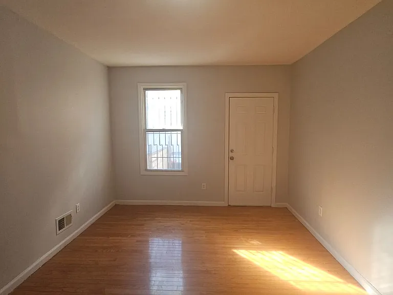 178 Dickerson St #1 — Photo 11