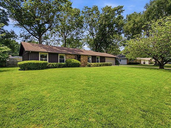 3rd image of 660 W Primrose Street