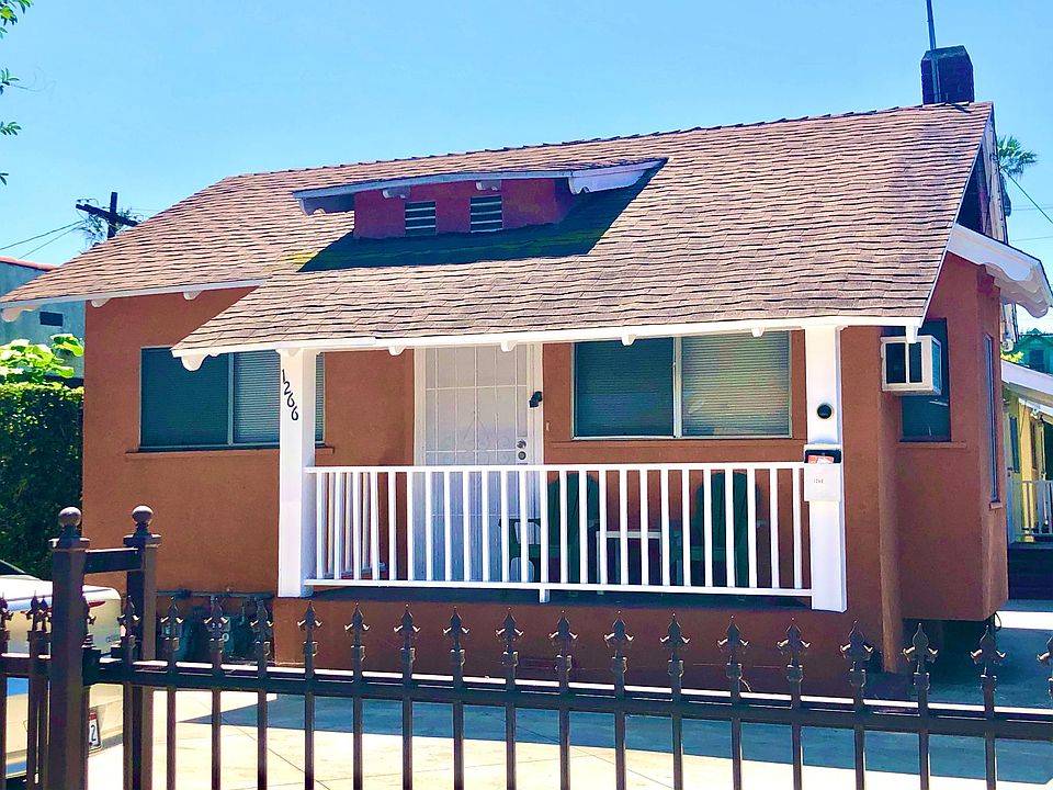 1st image of 1266 W 35th Pl