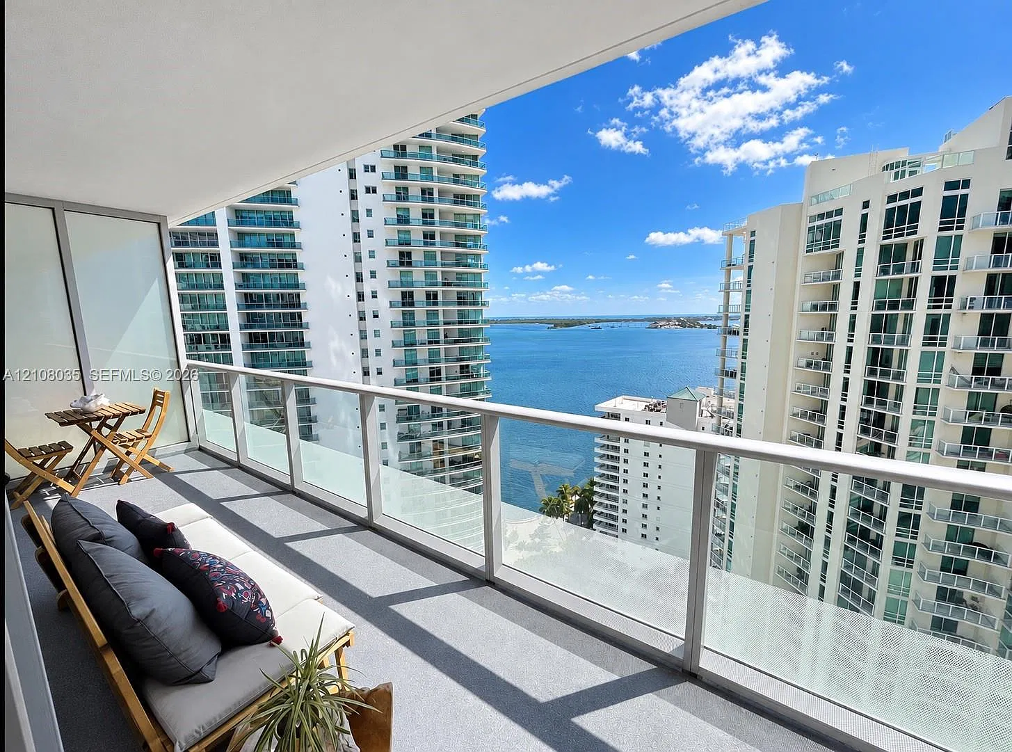 Brickellhouse Condo — Photo 1