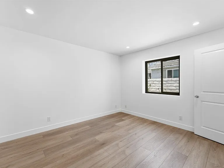 1518 Marcelina Ave #2 — Photo 8