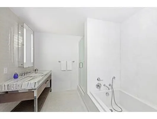 Rented by Douglas Elliman | media 21
