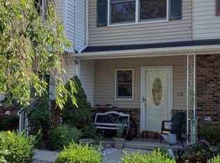 118 Brook Dr, Hackettstown, NJ 07840