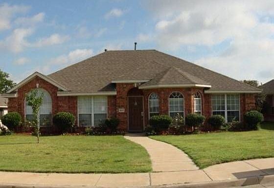 1st image of 1627 Laurel Springs Ct