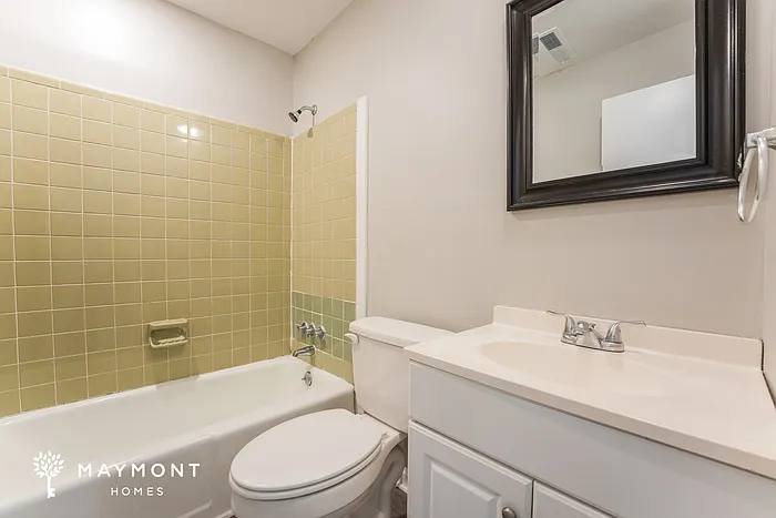 4429 Clovewood St — Photo 11