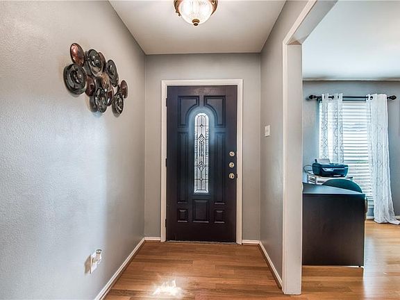 4th image of 617 Bellah Dr