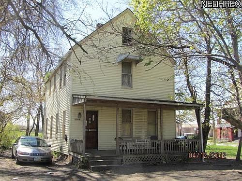 2nd image of 10006 Quebec Ave