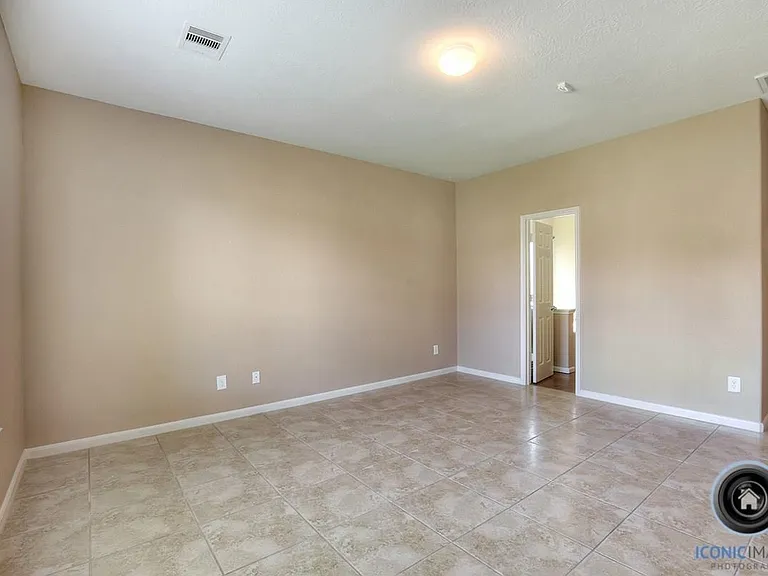 29434 Legends Bluff Dr — Photo 17