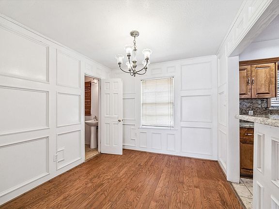4th image of 5111 Idaho St