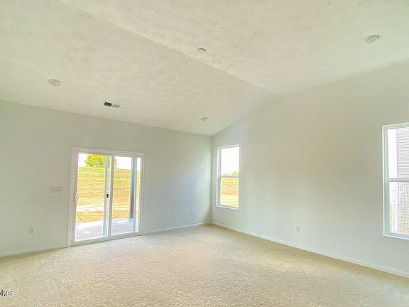 4th image of 4258 Tingle Dr