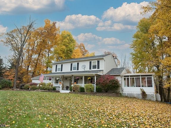 3rd image of 3 Northfield Dr