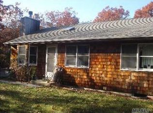 2 Maple St, East Hampton, NY 11937