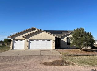 991 E Desert Cove Dr, Pueblo West, CO 81007
