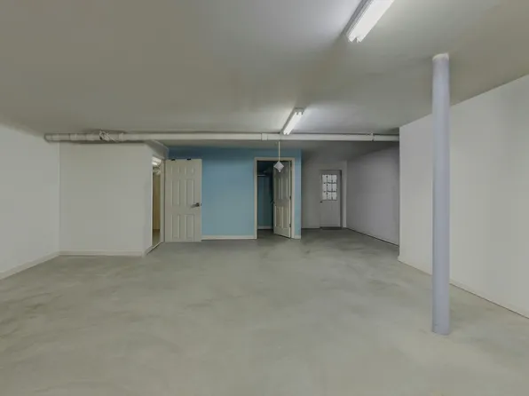 747 Essex Street image 20 of 23