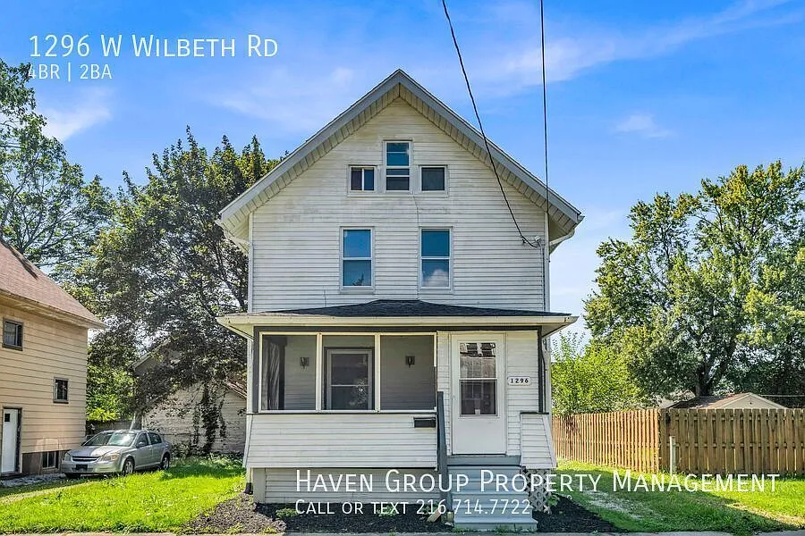 1296 W Wilbeth Rd