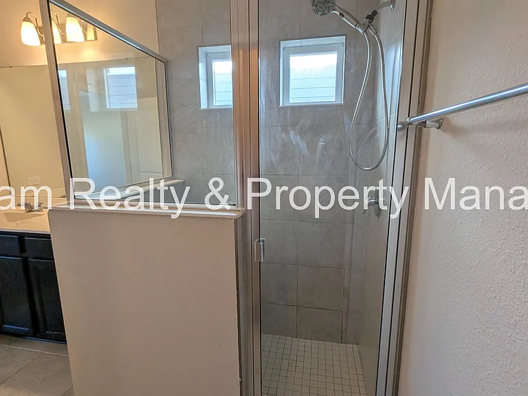 100 Golden Fern Dr — Photo 22