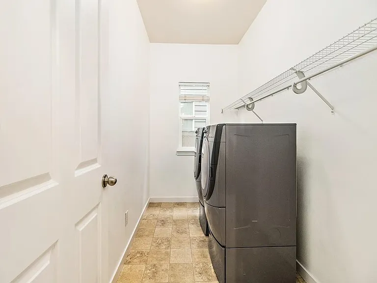 25386 SE 279th Pl — Photo 31