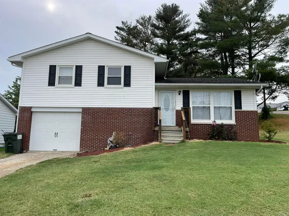 202 S Van Buren St, Huntingburg, IN 47542