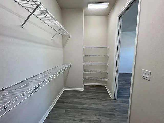 Unit Photo