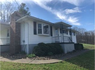 146 Reed Rd, Avella, PA 15312