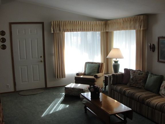 2nd image of 1915 139th Street Ct E