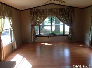 23680 Pines Park Dr, Alexandria Bay, NY 13607